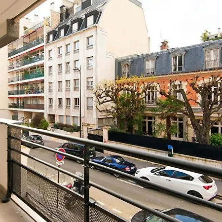 Apartment 16 Near Eiffel Tower Paris