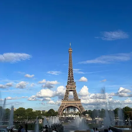 Apartment 16 Near Eiffel Tower Paris
