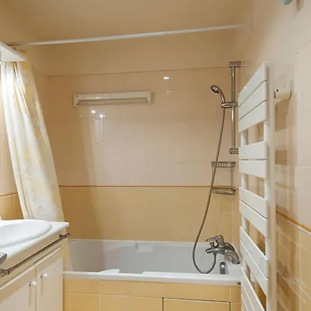 Apartment 16 Near Eiffel Tower *